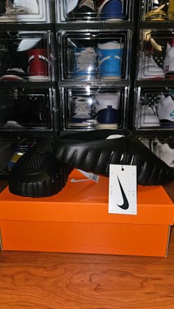 Nike mind slides 001 triple black