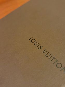 Authentic Louis Vuitton Fuchsia Emilie Wallet - Used Once