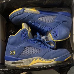 jordan 5 laney ( size 8 )