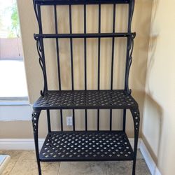 Baker’s rack