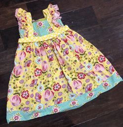 Girls boutique Jelly the Pug floral bright angel sleeve dress NEVER WORN 4t