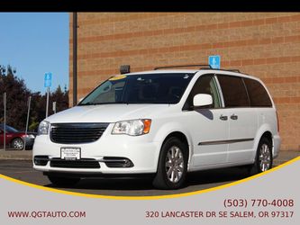 2016 Chrysler Town & Country