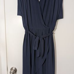 NWT White House Black Market navy blue knee-length sheath dress