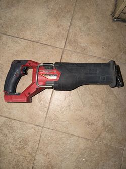 Milwaukee M18 regular sawzall