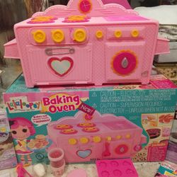 Lalaloopsy Easy Bake Oven With All The Attachments And Extra Baking Ingredient Boxes