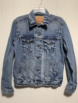 Women’s LEVIS denim jacket Sz. S