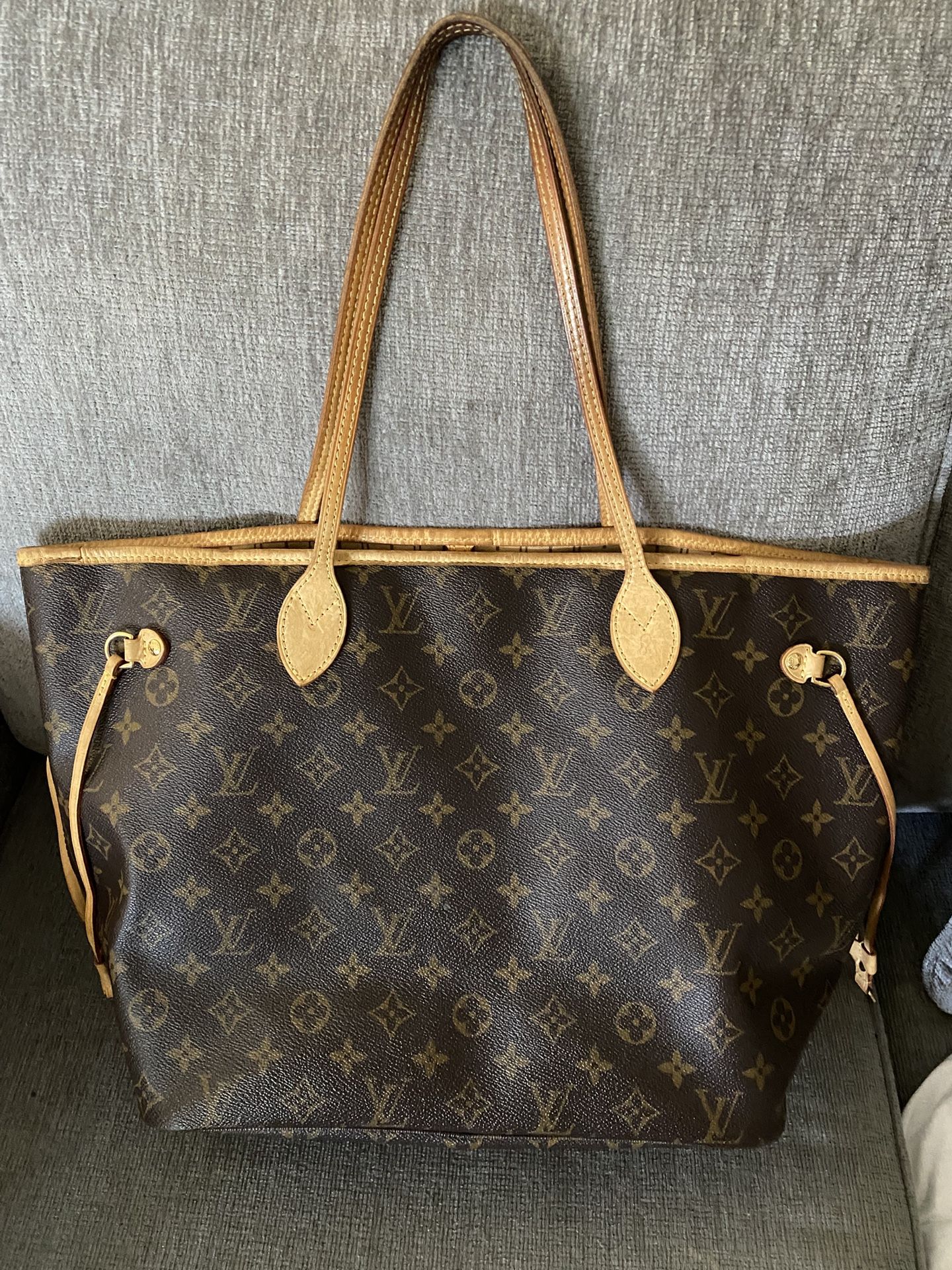 Louis Vuitton Neverfull, Authentic
