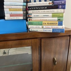 JOYCE MEYERS CD’s And BOOKS $3 Each