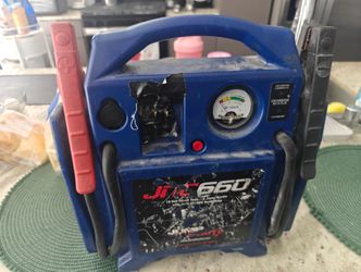 JNC660 jump and carry battery jumper