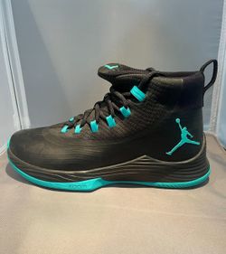 New Never Worn Nike Air Jordan Ultra Fly 2 Black Jade  SAMPLE  Men’s 9 1/2  