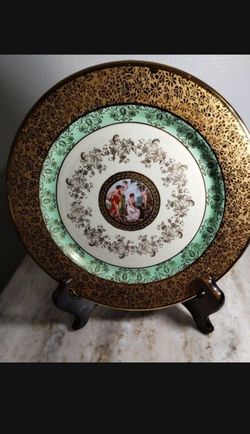 LE MIEUX CHINA 24 KT GOLD PORCELAIN PLATE 9"