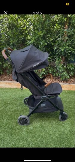 Nuna Trvl Stroller
