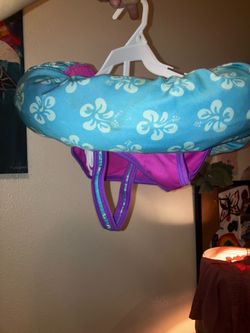 Swim school deluxe level two tot trainer