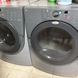 Whirlpool Excellent Condition !! 