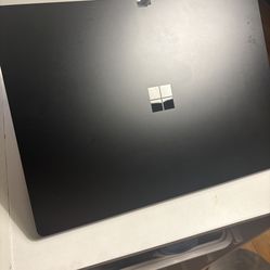 Microsoft surface 4 Laptop
