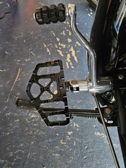 Harley Front Pegs