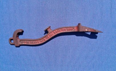 Vintage Akron Brass Mfg. Co. Pry bar