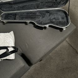 Fender Srat Molded Hard Case