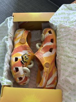 Cheerios Crocs for Kids size J3