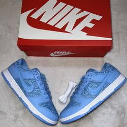 Dunk Low “University Blue Topography” 🥶