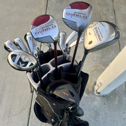 Callaway Full Set Golf Clubs And Bag. 