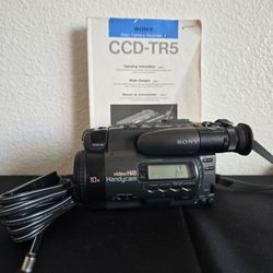 Vintage Sony Handycam CCD-TR5 VideoHi8 Camcorder - For Parts/Repair
