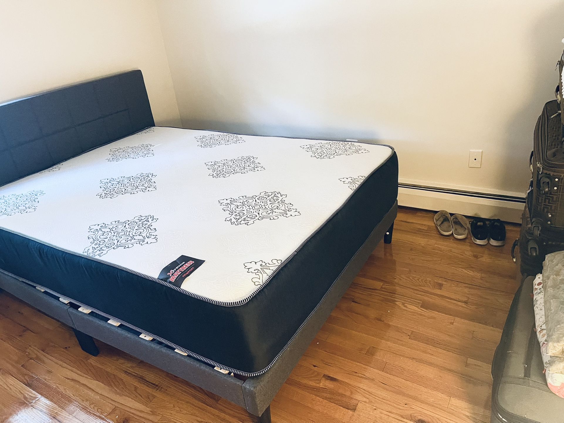 Set King Size Bed Frame +Mattress 13”Thick Brand New Delivery 🚚 All Cities! Pay On Delivery 