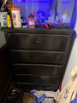 Black 5 drawer dresser