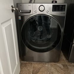 LG Washer and dryer