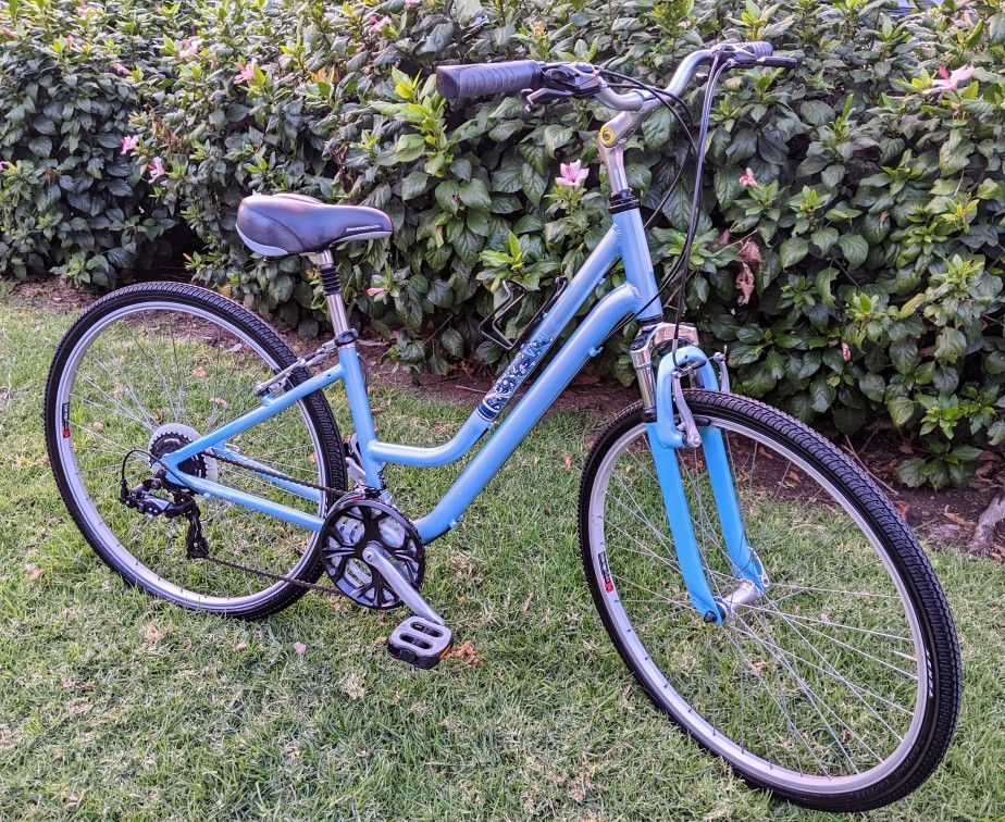 Women's Diamondback Hybrid Bike🌹