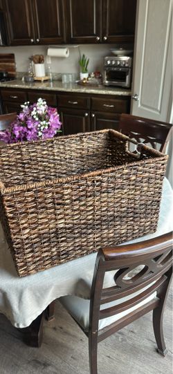 Large Woven Seagrass Storage Basket