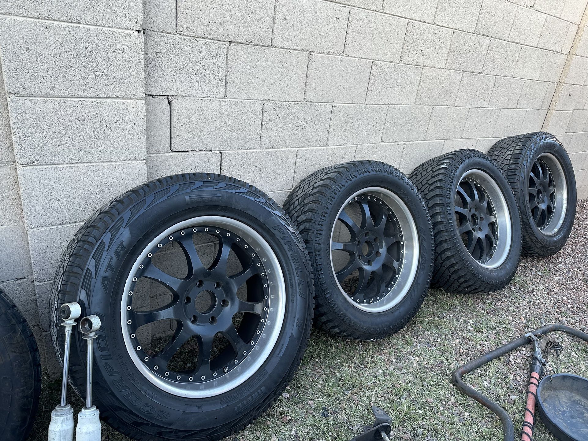 Wheels Rims & Lift kit for Sale in Phoenix, AZ - OfferUp