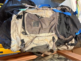 Hiking backpack/backpacks