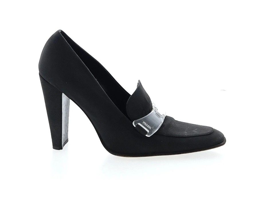 AUTHENTIC Prada Vintage loafer heels