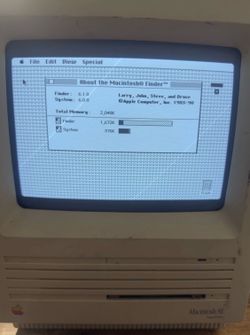 Apple Macintosh SE M5011 Vintage Computer with Mouse Only!