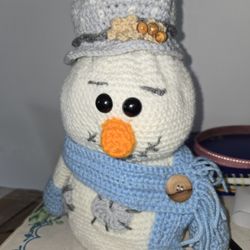 Crochet Snowman 