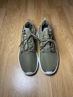 Nike roshe run Olive size 10