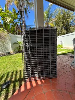 DOG CRATE