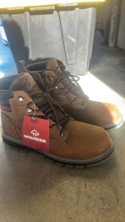Boot brand new never use wolverine con casquillo size 9