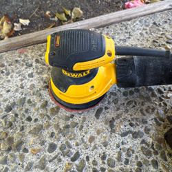 DeWalt Sander 