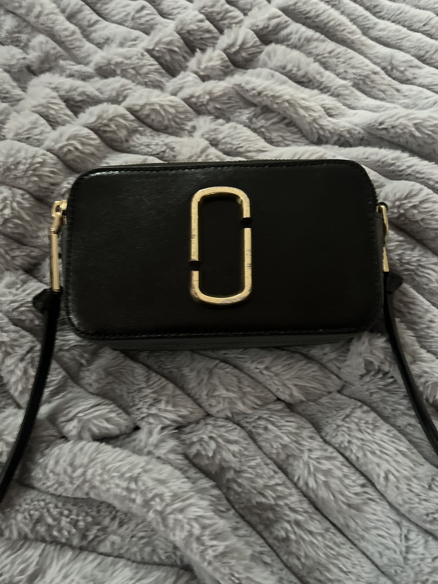 Marc Jacob Crossbody Bag Is