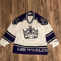 Vintage Los Angeles Kings Hockey Jersey CCM Mens Size XL NHL Crown Logo Patch