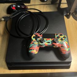 PS4 Slim – Fully Working + Controller