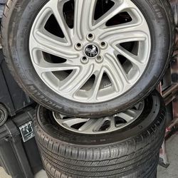 Brand New Michelin Primacy Tires With Rims R18. 225/60