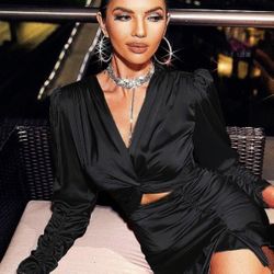 sugar land satin dress Black Satin Mini Dress for Sale in Sugar Land, TX