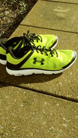 Under Armour Micro G Sneakers ***Must Go***