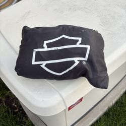 Harley Cover