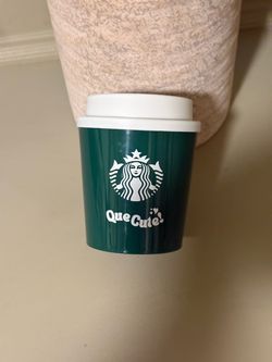 Starbucks Green Mini Reusable Cup Accessory With 5 Lip Gloss