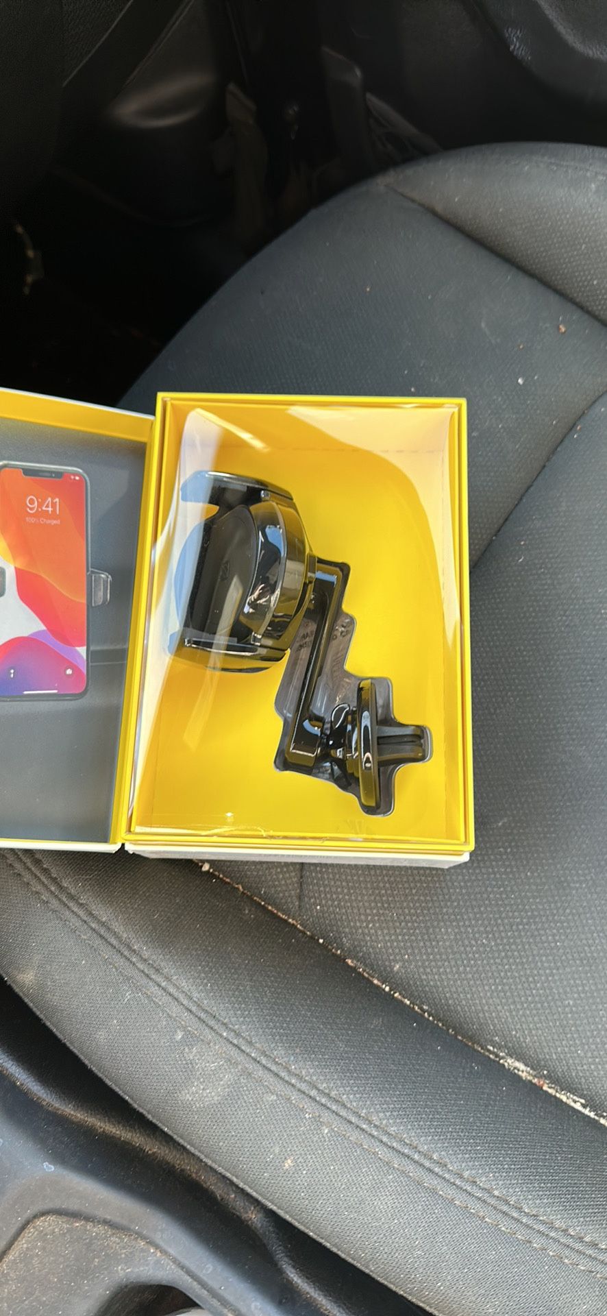 Brand new Scoche Magic Grip Car Wireless Charger