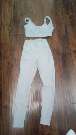 Women's workout pants/ sportsbra